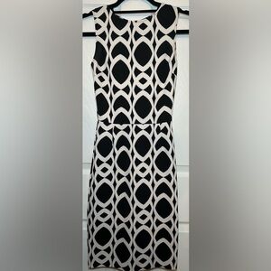 Love…ady Black & White Sleeveless Geometric Dress- Size X-Small